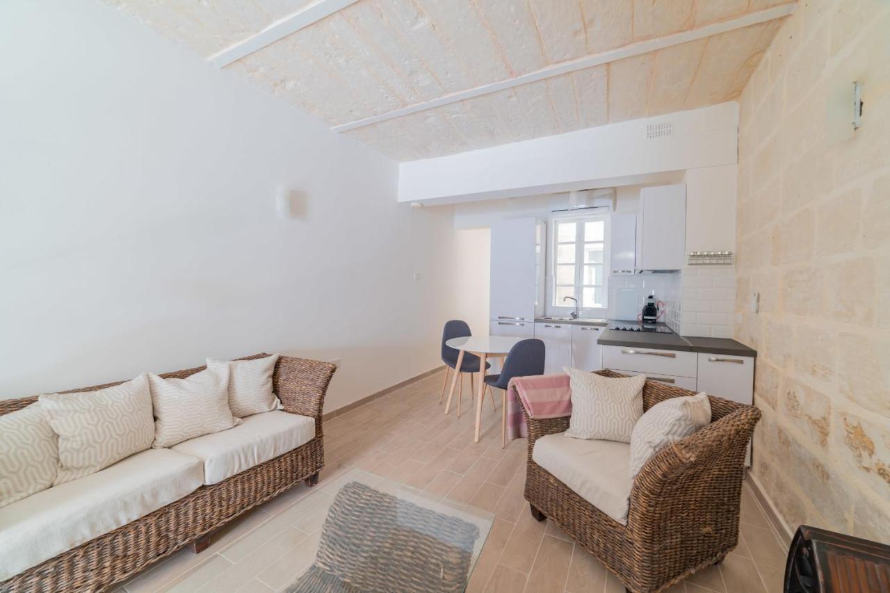 Central Valletta Townhouse-Hosted By Sweetstay Eksteriør bilde
